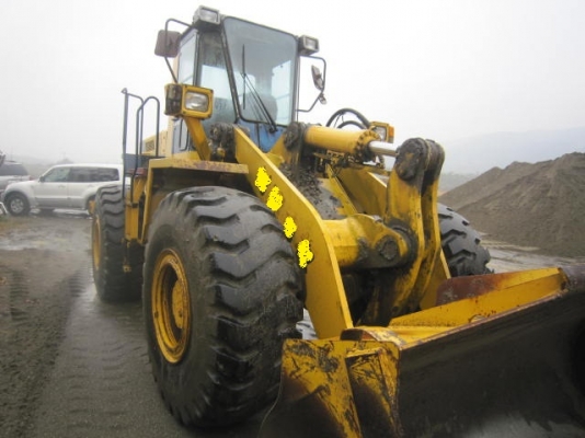 รถตักล้อยาง  WA350-1-20423  สภาพเดิมจากญี่ปุ่น  ยังไม่เคยใช้งานในไทย  รถอยู่ระหว่างเดินทางเข้าไทย  โทร.081-373-0559