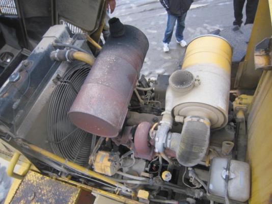 รถตักล้อยาง  WA350-1-20423  สภาพเดิมจากญี่ปุ่น  ยังไม่เคยใช้งานในไทย  รถอยู่ระหว่างเดินทางเข้าไทย  โทร.081-373-0559