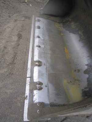 รถตักล้อยาง  WA350-1-20423  สภาพเดิมจากญี่ปุ่น  ยังไม่เคยใช้งานในไทย  รถอยู่ระหว่างเดินทางเข้าไทย  โทร.081-373-0559