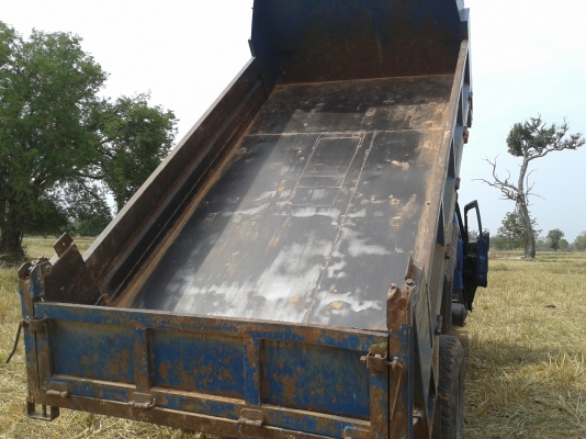 ขาย6ล้อดั้ม 115 แรง สภาพพร้อมใช้ เอกสารพร้อมโอน