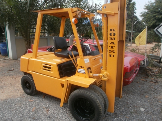 ขายโฟลค์ลิฟท์komatsu fg25 ราคาถูกคุยกันได้