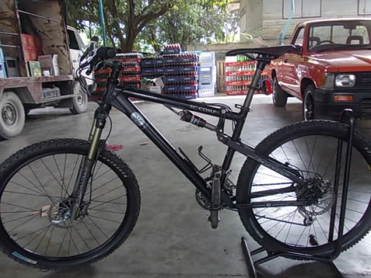 ขออนุญาติขาย จักรยาน jamis dakarขนาด17นิ้ว