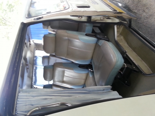 ขายด่วนรถตู้หัวจรวดหลังคาเตี้ยสวยๆ ขายด่วนรถตู้หัวจรวดหลังคาเตี้ยสวยๆ