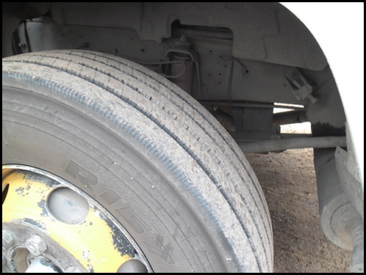 รถบรรทุกน้ำมัน ครัชซีจัมโบ้ เครื่อง 210 แรง สภาพดี สวยๆ