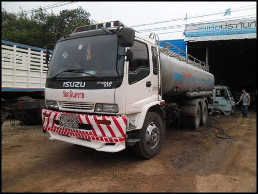 รถบรรทุกน้ำมัน ครัชซีจัมโบ้ เครื่อง 210 แรง สภาพดี สวยๆ