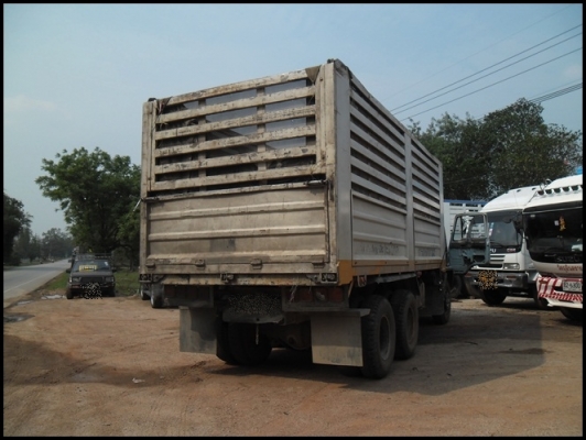 สิบล้อร๊อคกี้ 175 เพลาเดียว ดั้มเกษตร