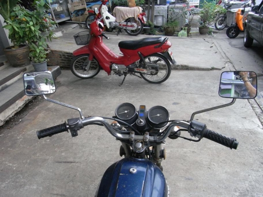 ขาย Honda GL 100 สภาพเดิมๆเเห้งสุดๆ ขี่ได้มีทะเบียนพร้อมโอน ขาดต่อหนึ่งปี ขาย Honda GL 100 สภาพเดิมๆเเห้งสุดๆ ขี่ได้มีทะเบียนพร้อมโอน ขาดต่อหนึ่งปี