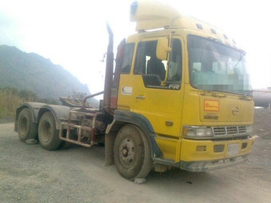 ขายหัวลากHINO โปรเฟีย สภาพพร้อมใช้ ติดต่อได้ที่คุณ อ๊อฟ พิจิตร 086-737-9991