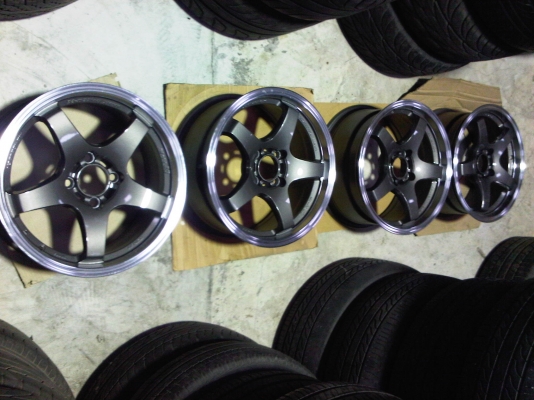 ขายล้อขอบ15กว้าง7 สวยๆซิ่งๆ มี2ชุด  ถูกๆ