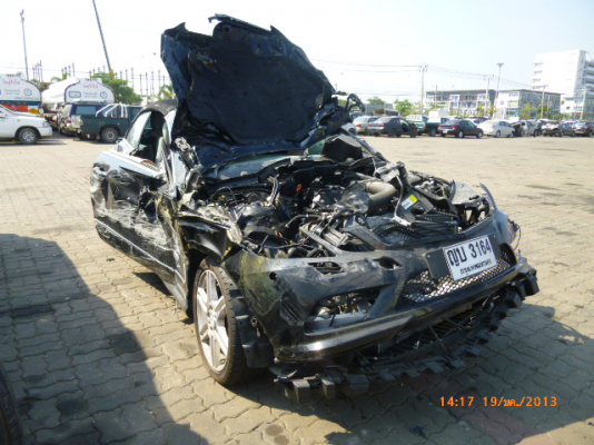 +++++ขายซากรถ Benz E250 CGI  คูเป้ 2 ประตู ปี 2011 +++++