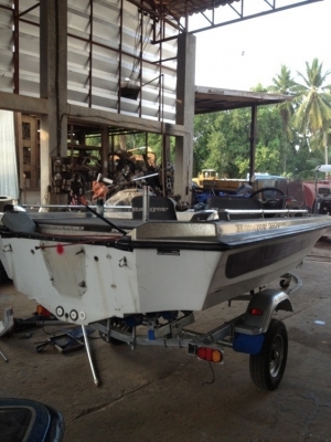 เรือแบสเรนเจอร์ 15.8 ฟุต ขายเรือเปล่า 125000 เรือแบสเรนเจอร์ 15.8 ฟุต ขายเรือเปล่า 125000