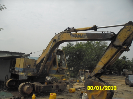 ขายแม็คโครKOMATSU-PC-120-2รถสวยเต็มพร้อมใช้