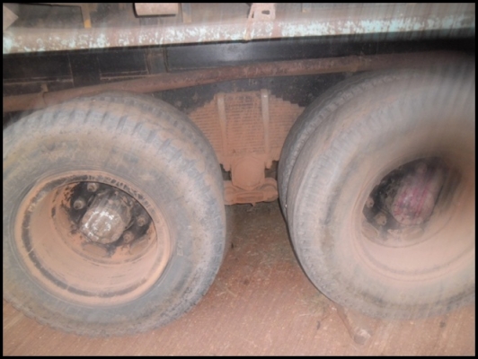 สิบล้อซูโม่ 227 2เพลาดั้ม สภาพดี สวยๆ