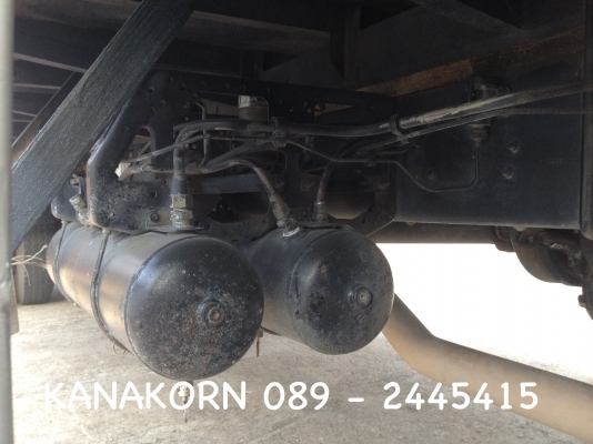 ขาย ISUZU DECA FTR 200 แรง รถปี 2546 รถ 6 ล้อตู้ประตู 10 บานไม่มีเสากลาง