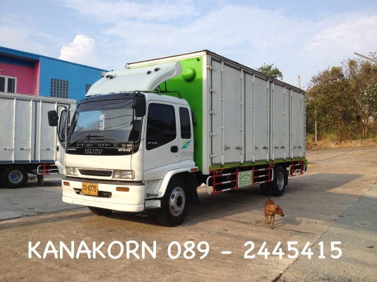 ขาย ISUZU DECA FTR 200 แรง รถปี 2546 รถ 6 ล้อตู้ประตู 10 บานไม่มีเสากลาง