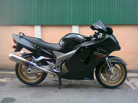 (มาใหม่รูปใหม่)ขาย blackbird cbr1100xx ปี2000(หัวฉีด)สเปคเมกา สรรพสามิตแท้ๆถูกๆ