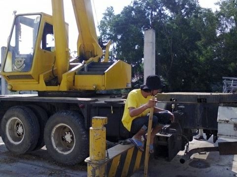 ขายเครน ยี่ห้อ KANATO รุ่น M5 25 ตัน ราคา 2,700,000 บาท ขายเครน ยี่ห้อ KANATO รุ่น M5 25 ตัน ราคา 2,700,000 บาท