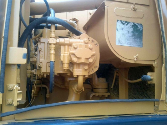 ขายโคมัสซุ 200-5รถสวยสภาพเต็มสมบูรณ์ ราคา 1,150,000 บาท เจ้าของขายเอง ขายโคมัสซุ 200-5รถสวยสภาพเต็มสมบูรณ์ ราคา 1,150,000 บาท เจ้าของขายเอง