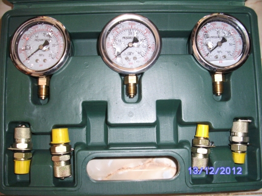 อะไหล่รถขุดKOMATSU,CAT320,KOBELCO,HITACHI,อื่นๆอีกมากมาย คลิกชื่่อใต้ล่างดูสินค้านับร้อยรายการ