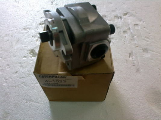 อะไหล่รถขุดKOMATSU,CAT320,KOBELCO,HITACHI,อื่นๆอีกมากมาย คลิกชื่่อใต้ล่างดูสินค้านับร้อยรายการ