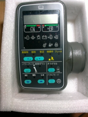 อะไหล่รถขุดKOMATSU,CAT320,KOBELCO,HITACHI,อื่นๆอีกมากมาย คลิกชื่่อใต้ล่างดูสินค้านับร้อยรายการ