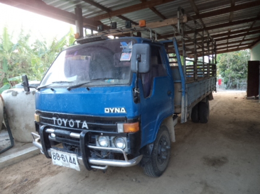 ขายรถโตโยต้า6ล้อBU87เครื่องอีซูซุ110แรง ขายไปวัดศรีสุวันนาราช จ.สุรินร์แล้วคับ ขอบคุณคับ