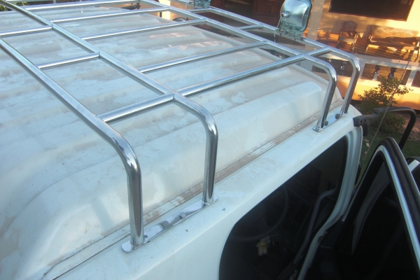 ขาไฟหลังคา ขาไฟหลังคา