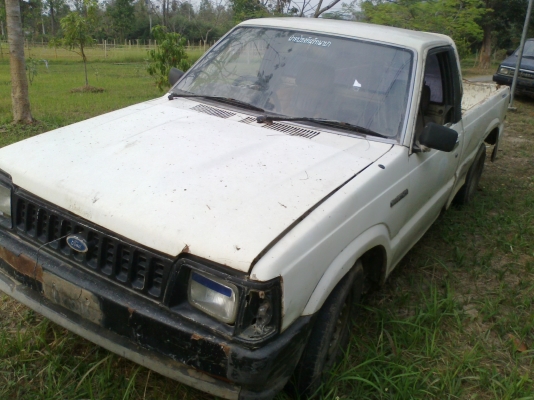 ขาย Ford Thunderbird 1992 ปี 35 เครื่องดีเซล 4j ฝาดำ เกียร์ธรรมดา  รถเดิมๆๆๆครับ