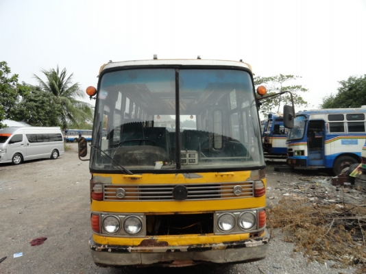 minibus เล็กสีเหลือง minibus เล็กสีเหลือง