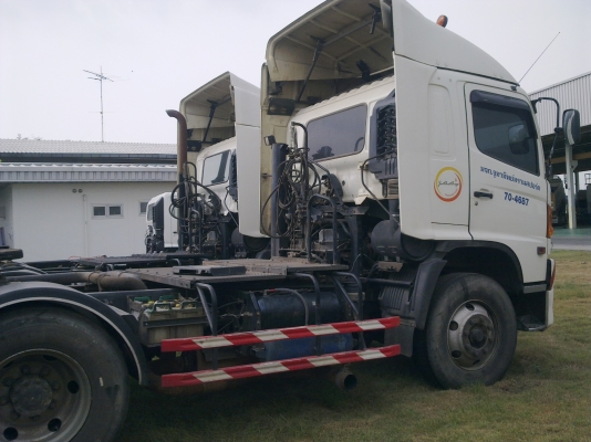 หัวลากHino