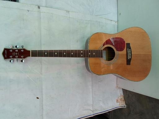 ขายกีต้าร์โปรงไฟฟ้า มือสองสภาพใหม่ สองตัวราคาถูกมาก ขายกีต้าร์โปรงไฟฟ้า มือสองสภาพใหม่ สองตัวราคาถูกมาก