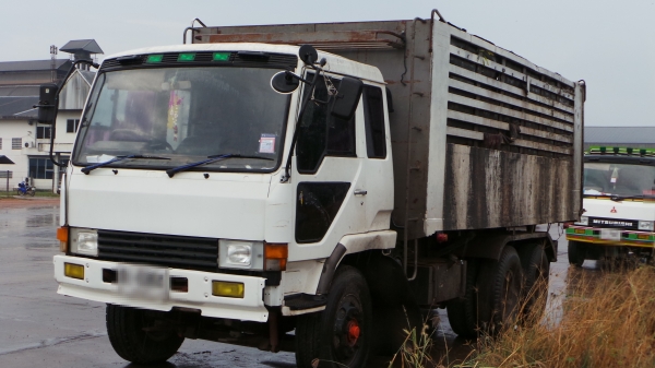 MITSUBISHI 215K หัวเดิม เครื่องเดิม เล่มพร้อมค่ะ MITSUBISHI 215K หัวเดิม เครื่องเดิม เล่มพร้อมค่ะ