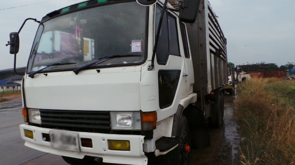 MITSUBISHI 215K หัวเดิม เครื่องเดิม เล่มพร้อมค่ะ MITSUBISHI 215K หัวเดิม เครื่องเดิม เล่มพร้อมค่ะ