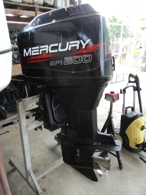 ต้องการขายเครื่องเรือ Mercury 200Hp