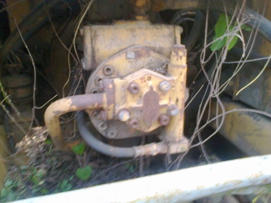 **แบบนี้หายาก...PC120L-3 ตัวเดินรุ่น1 (90)12HT เจ้าของขายตามสภาพ รถจอดไว้นานไม่ได้ใช้....