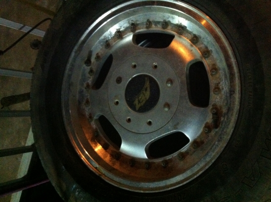 ขายแม็กพร้อมยาง3500