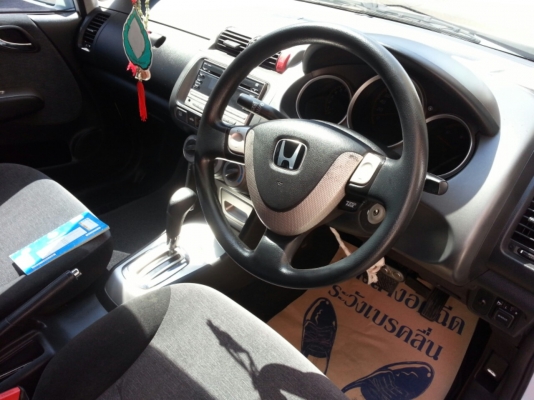 ขายด่วนๆ รถเก๋ง honda city  zx เครื่อง  v- tech  รถบ้าน บางๆ  เดิม สวยๆ