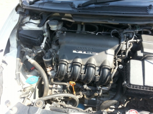 ขายด่วนๆ รถเก๋ง honda city  zx เครื่อง  v- tech  รถบ้าน บางๆ  เดิม สวยๆ