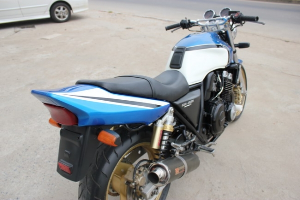ขาย CB400 VS.S ปี98 เสียสรรพสามิตรแล้ว สภาพดี เครืิ่องดีมาก