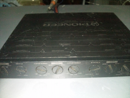 ขายครอสโอเวอร์ปรับความถี่เครื่องเสียงรถยนต์ของpioneer