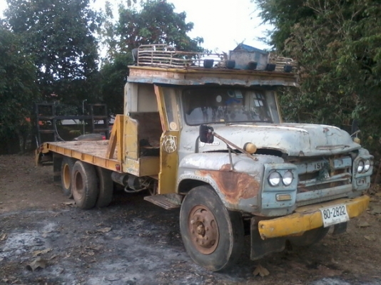 ขายรถบรรทุก 10ล้อ ISUZU หัวยาว เพลาเดียว 360,000 บาท