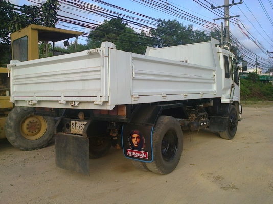 6ล้อดั้มFTR33F2 4 ยูโร2ยาง1000 ใช้มือเดียว เจ้าของขับเอง รถปลายปี*49