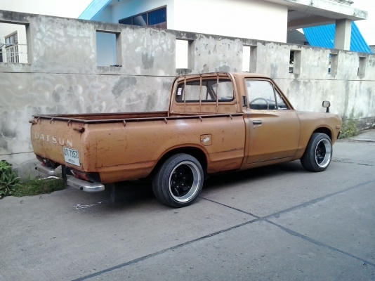 ขาย Datsun 620 เกียร์คอ 4 ขอ ไฟนอน หน้าแว่น เครื่อง 1300 ทรงดี แห้งๆเดิมๆ ขาย Datsun 620 เกียร์คอ 4 ขอ ไฟนอน หน้าแว่น เครื่อง 1300 ทรงดี แห้งๆเดิมๆ