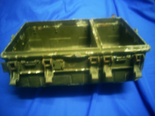 กล่องทหาร USA  เนื้อเป็นอลูมิเนียม สวยแบบที่เห็น