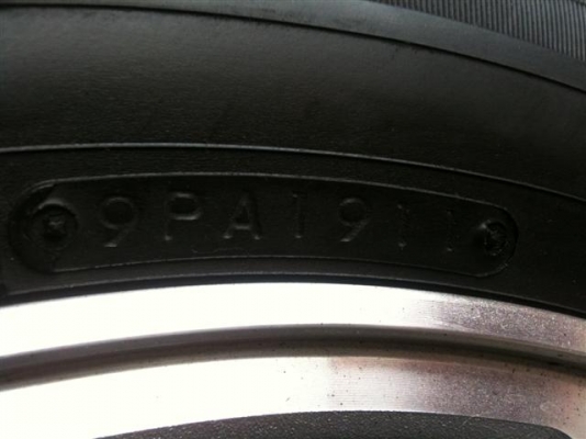 ขายแม๊กพร้อมยาง HONDA เดิมสวยยางอใช้ได้อีกหลายปี