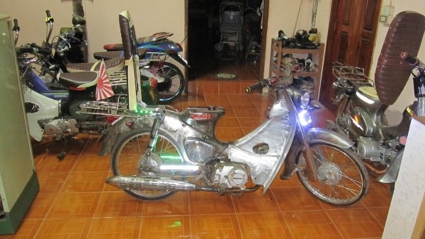 ชียกคอกหาแลกกะบะตอนเดียวครับ...สนใจแลกคันไหนหรือเหมารวมแลกยกคอกราคาสมน้ำสมเนื้อลองว่ามาเลยครับ....สนใจติดต่อ080-1696651... ลดกระหน่ำซัมเมอรืเซล ชี102งานตีเหล็กทั้งคันเครื่องดรีม100ตัวใหม่มีเล่มทะเบียน+ป้ายทะเบียนสภาพพร้อมใช้งานลดๆๆๆเหลือ22000ถุกไปเลยครับ