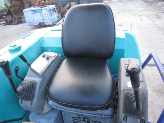 ขาย รถขุดเล็ก KOMATSU รุ่น PC30-7E- แทร็กเหล็ก มือสองญี่ปุ่น ขาย รถขุดเล็ก KOMATSU รุ่น PC30-7E- แทร็กเหล็ก มือสองญี่ปุ่น