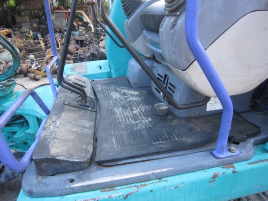 ขาย รถขุดเล็ก KOMATSU รุ่น PC30-7E- แทร็กเหล็ก มือสองญี่ปุ่น ขาย รถขุดเล็ก KOMATSU รุ่น PC30-7E- แทร็กเหล็ก มือสองญี่ปุ่น