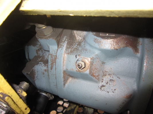 ขาย รถขุดเล็ก KOMATSU รุ่น PC30-7E- แทร็กเหล็ก มือสองญี่ปุ่น ขาย รถขุดเล็ก KOMATSU รุ่น PC30-7E- แทร็กเหล็ก มือสองญี่ปุ่น