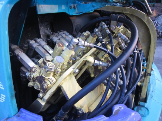 ขาย รถขุดเล็ก KOMATSU รุ่น PC30-7E- แทร็กเหล็ก มือสองญี่ปุ่น ขาย รถขุดเล็ก KOMATSU รุ่น PC30-7E- แทร็กเหล็ก มือสองญี่ปุ่น